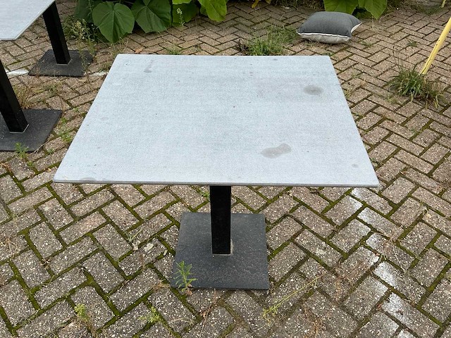 Borek - garden table - afbeelding 3 van  9