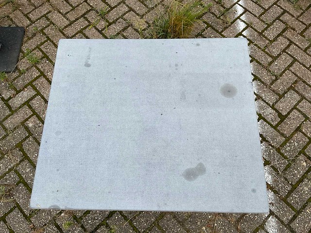 Borek - garden table - afbeelding 6 van  8