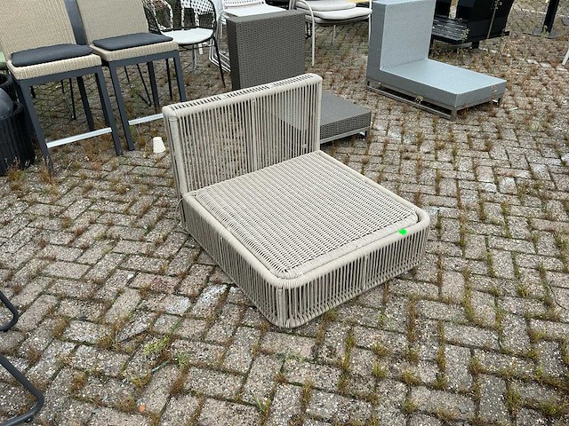 Borek - loungestoel - afbeelding 1 van  7