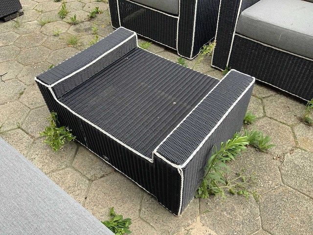 Borek - plaza - garden set - afbeelding 4 van  12