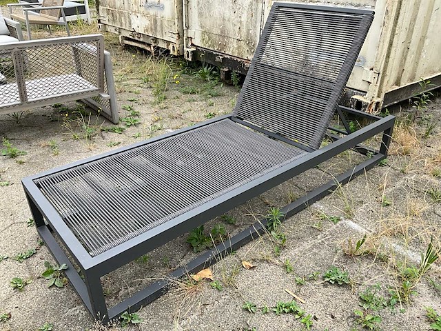 Borek - sunbed - afbeelding 6 van  7