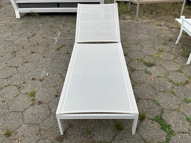 Borek - sunbed - afbeelding 2 van  4