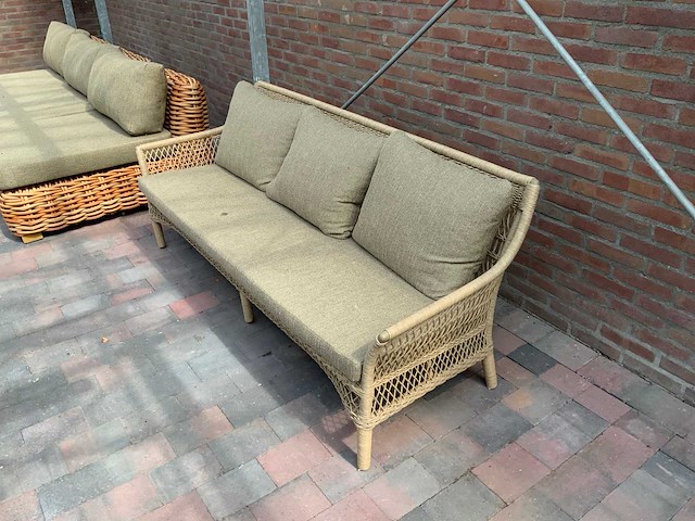 Borek - tuinbank - afbeelding 6 van  9