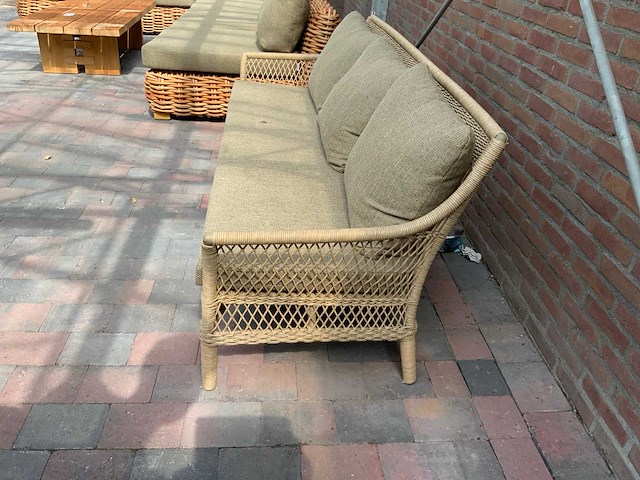 Borek - tuinbank - afbeelding 7 van  9