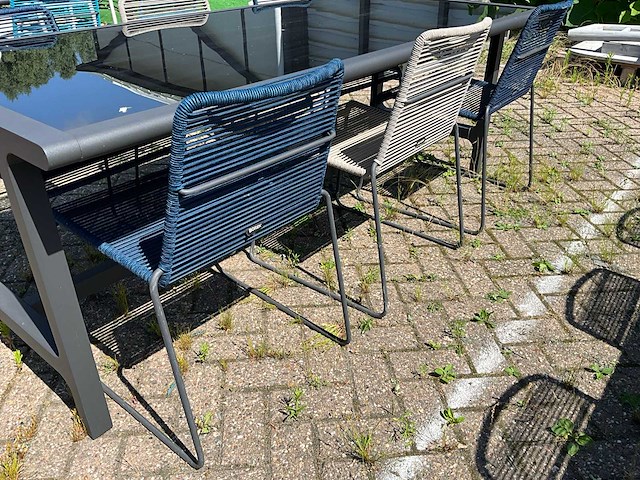 Borek - tuinset - afbeelding 2 van  7