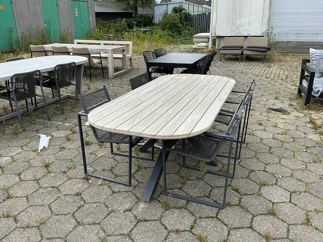 Borek - tuinset - afbeelding 1 van  11