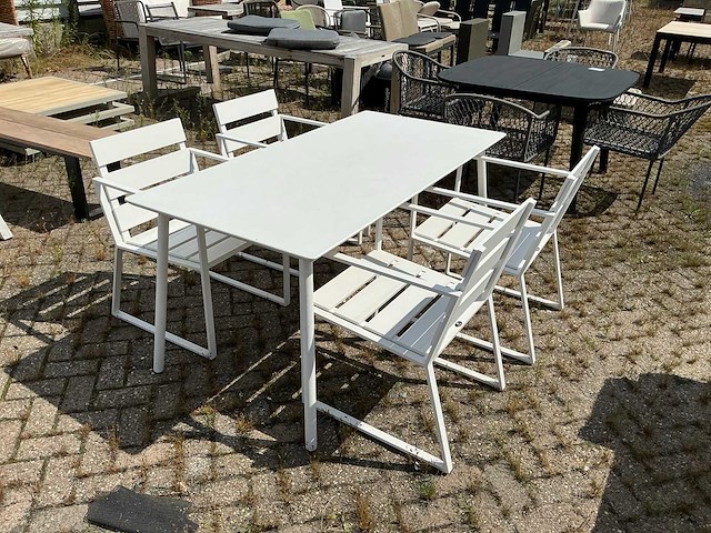 Borek - tuinset - afbeelding 5 van  11