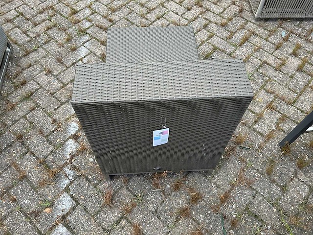 Borek - tuinstoel - afbeelding 5 van  7