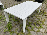 Borek - tuintafel - afbeelding 1 van  5