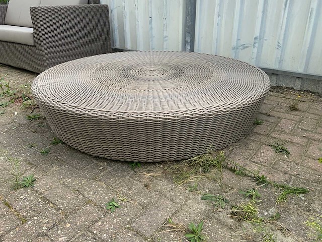 Borek - tuintafel - afbeelding 4 van  6