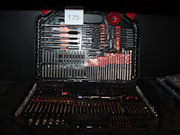 Boren- en bitjes koffer. - afbeelding 1 van  1