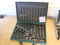 Boren- en bitkoffer. - afbeelding 1 van  3
