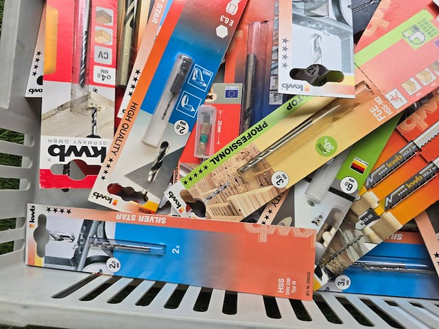 Boren diverse soorten kwb, partij - afbeelding 2 van  5