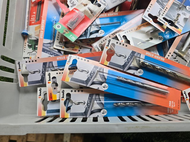 Boren diverse soorten kwb, partij - afbeelding 2 van  5