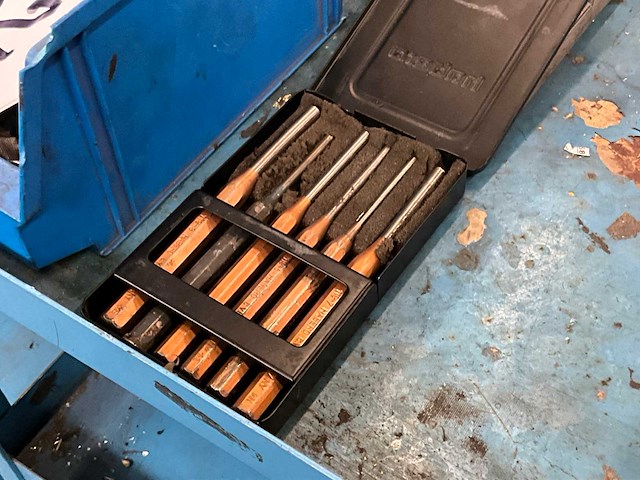 Boren en divers - afbeelding 3 van  6