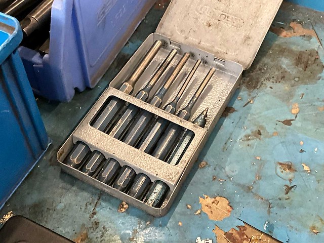 Boren en divers - afbeelding 4 van  6