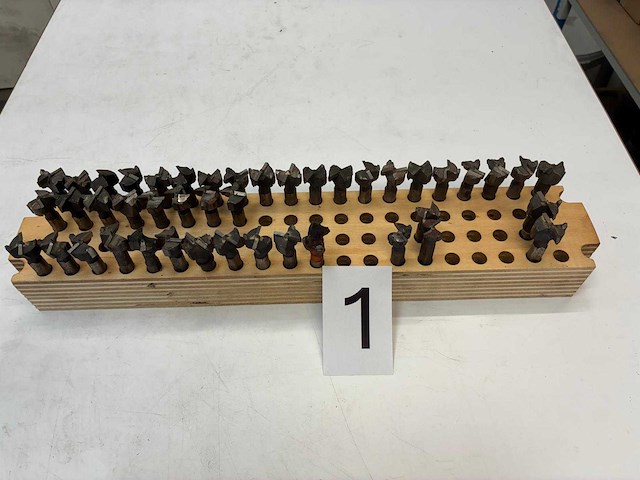 Boren en zaaglijn - afbeelding 1 van  6