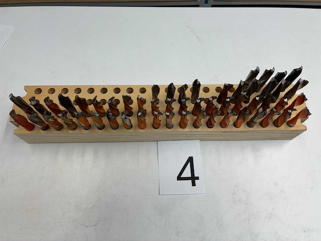Boren en zaaglijn - afbeelding 3 van  6