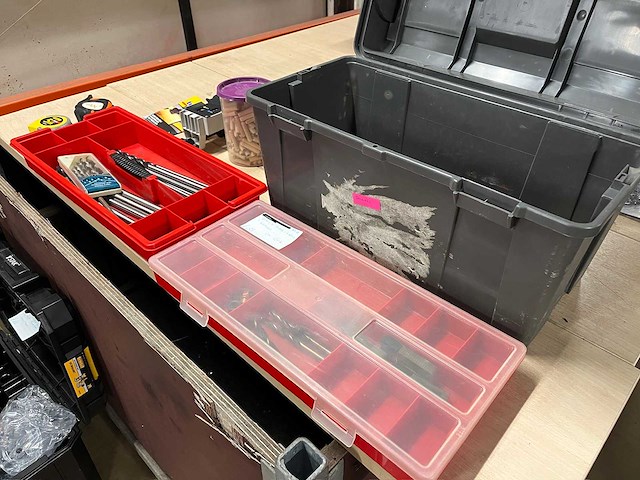 Boren, klemmen en organizers (120x) - afbeelding 1 van  6