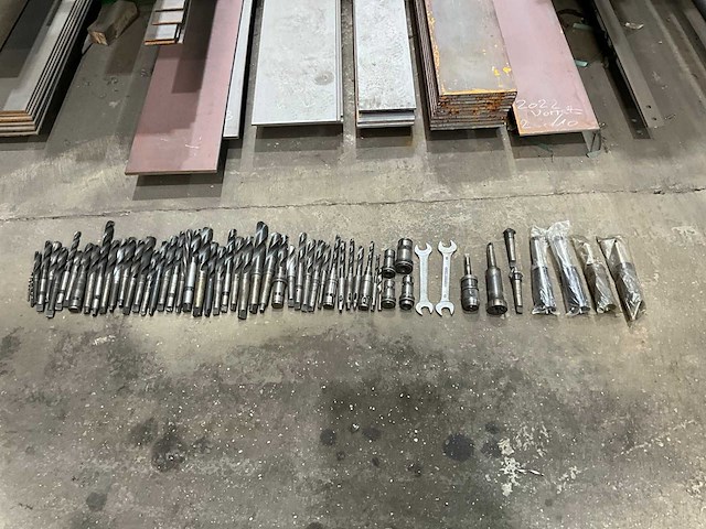 Boren tbv knuth radiaalboormachine (48x) - afbeelding 1 van  7