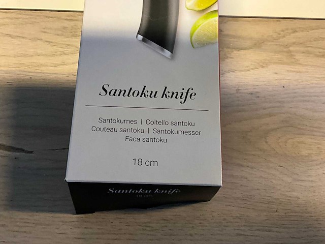 Boretti santoku mes (250x) - afbeelding 4 van  4