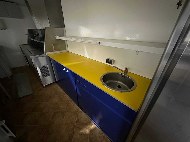 Boro frietwagen / verkoopwagen 79-whr-5 - afbeelding 5 van  28