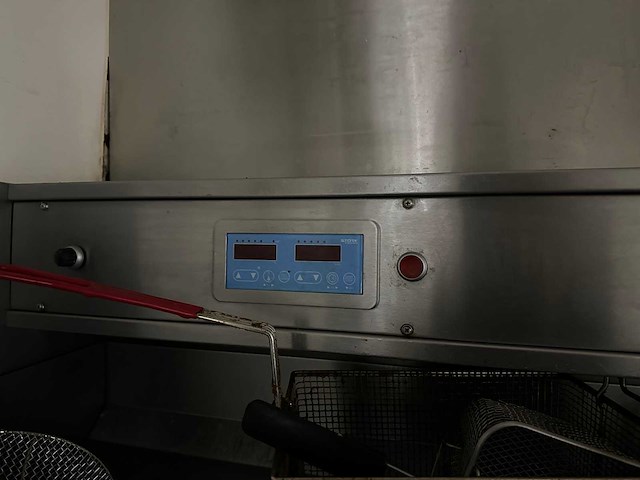 Boro frietwagen / verkoopwagen 79-whr-5 - afbeelding 10 van  28