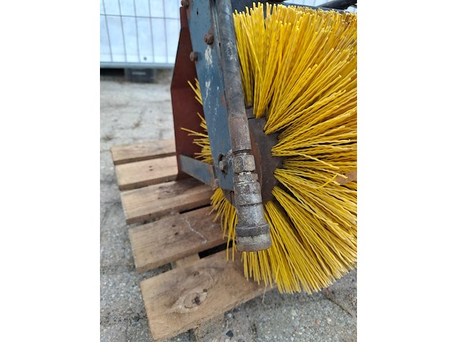 Borstel inrichting - afbeelding 3 van  5