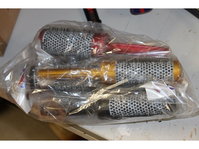 Borstel mix 4 stuks in zak mix van div grote in ds e - afbeelding 3 van  3