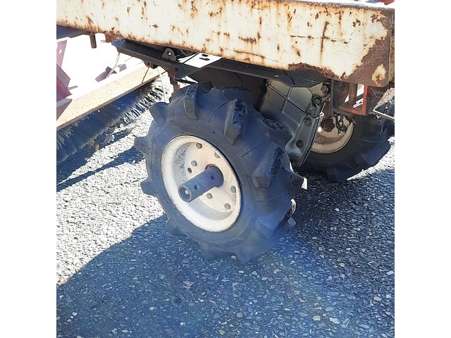 Borstelmachine iseki, a500f - afbeelding 2 van  14