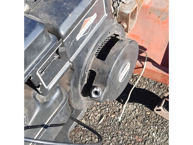 Borstelmachine iseki, a500f - afbeelding 6 van  14