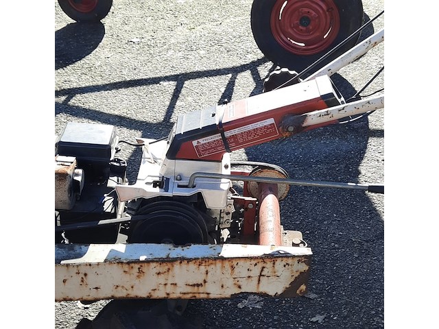 Borstelmachine iseki, a500f - afbeelding 14 van  14