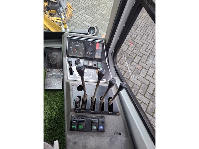 Borstelmachine, lm trac, 285, 2001 - afbeelding 2 van  38