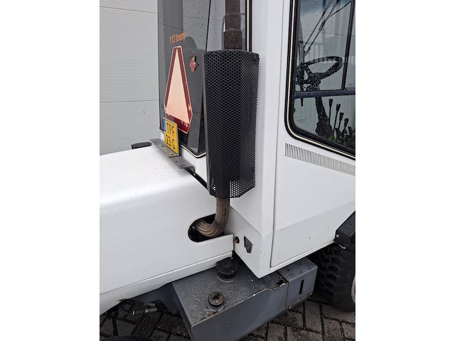 Borstelmachine, lm trac, 285, 2001 - afbeelding 18 van  38