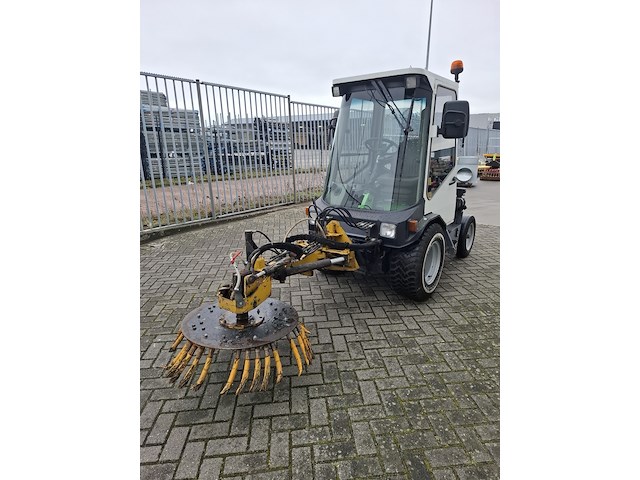 Borstelmachine, lm trac, 285, 2001 - afbeelding 34 van  38