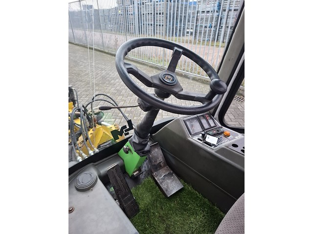 Borstelmachine, lm trac, 285, 2001 - afbeelding 38 van  38