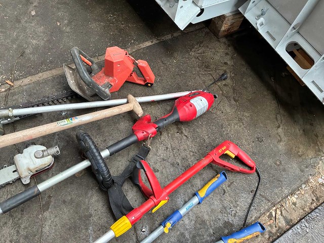 Bos- en tuingereedschap - afbeelding 5 van  5