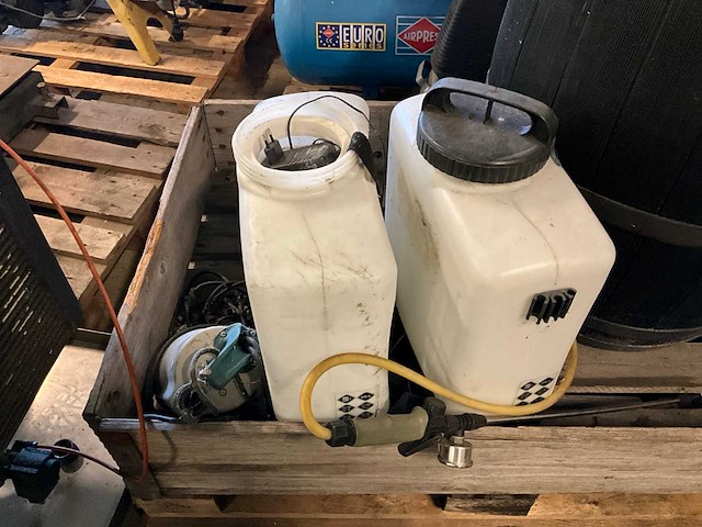 Bos- en tuintoebehoren - afbeelding 3 van  4