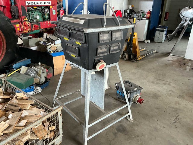Bos 400amp en bals 63amp verdeelkast - afbeelding 1 van  8