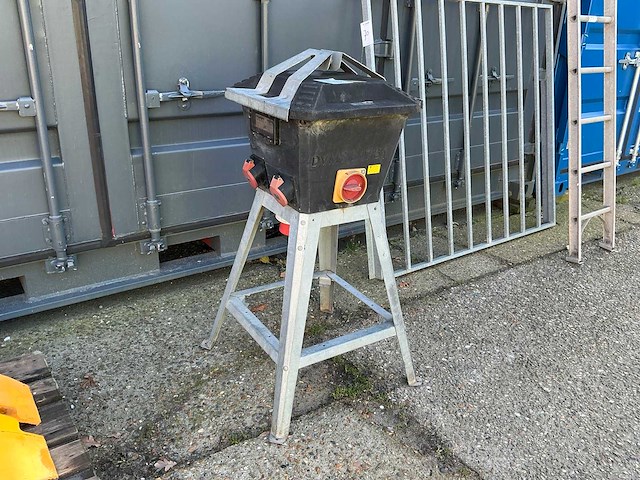 Bos dvms d1761 bouwaansluitkast - afbeelding 1 van  6