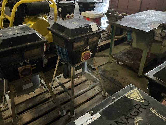 Bos elektro midi hoog bouwaansluitkast - afbeelding 2 van  3