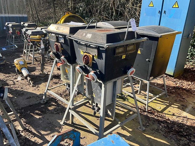 Bos grande bouwaansluitkast (2x) - afbeelding 1 van  6