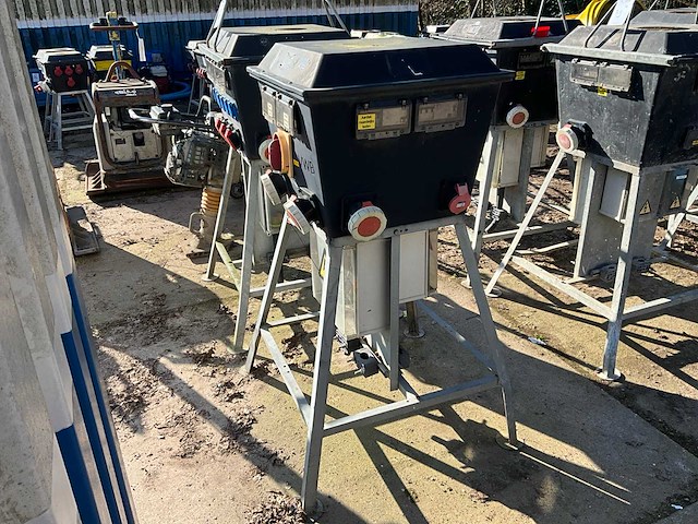 Bos grande bouwaansluitkast (2x) - afbeelding 1 van  7