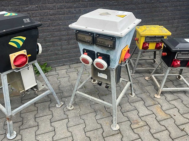 Bos midi hoog bouwaansluitkast - afbeelding 1 van  5