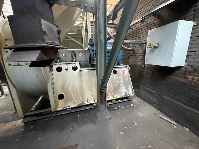 Bos nieuwerkerk bv - bnp25041 - schoorsteen met afzuiging en filters - afbeelding 16 van  31