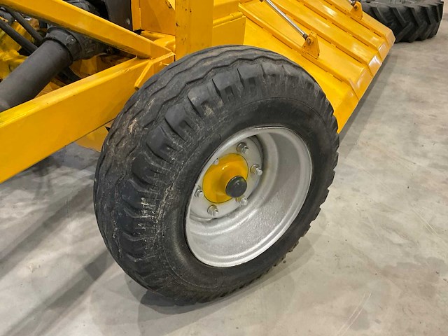 Bos walkantfrees - afbeelding 2 van  15