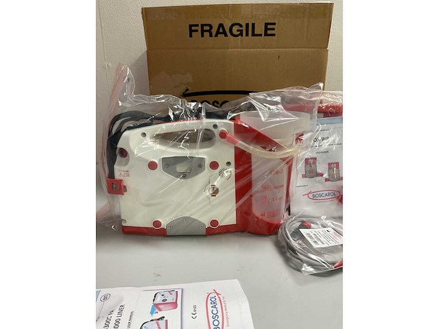 Boscarol ob3000 uitzuig suction unit medische apparatuur - afbeelding 2 van  3