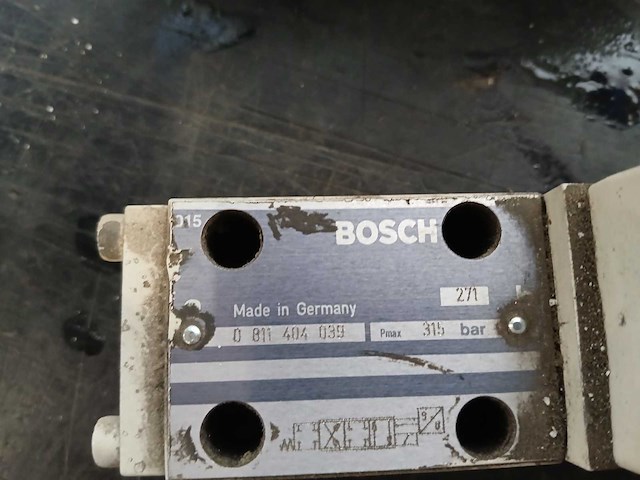 Bosch - 0811 404 039 - proportioneel ventiel (2x) - afbeelding 2 van  3