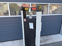 Bosch - 2003 - pneumatische lift - bakkenlift - afbeelding 3 van  7