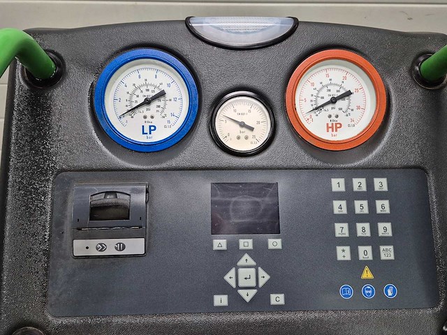 Bosch - 2010 - acs650 - r134a airco test- en vulapparaat - afbeelding 2 van  6